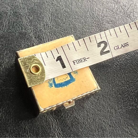 Vintage Pill Box - Picture 7 of 7